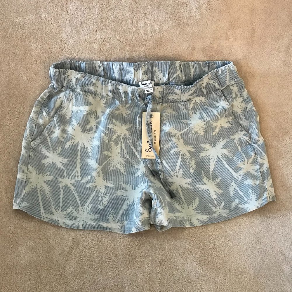 SPLENDID Blue Pinstripe Palm Tree Shorts Size L